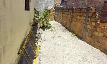 Imagem 3: Casa para aluguel possui 300 metros quadrados com 5 quartos