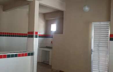 Imagem 3: Residencial (quitinete) ou Comercial (loja