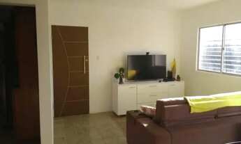 Imagem 2: Edf Luciana - Apto em Jd Atlântico, 3Qts + 2WCs com garagem coberta e portão eletrônico