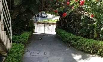 Imagem 1: Kitnet/casa para locação próximo ao metro reformada com 33 m² com 1 quarto