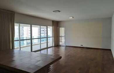 Imagem 6: Apartamento para venda com 207 metros quadrados com 4 quartos