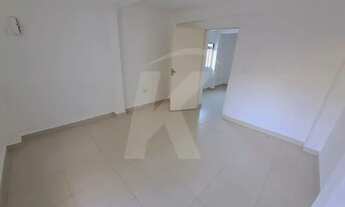 Imagem 4: Casa com 1 quarto, sala, cozinha, banheiro, área de serviço e 1 vaga de garagem em Santana