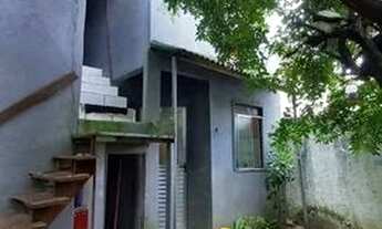 Imagem 2: Quarto mobiliado