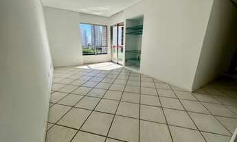 Imagem 6: Oportunidade de 2/4 com suíte e varanda + área de serviço, podendo ser 3/4 totais