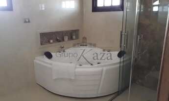 Imagem 6: Casa - Bosque dos Eucaliptos - 4 Dormitórios - 180m²