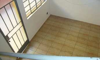 Imagem 2: CASA GEMINADA DE 03 QUARTOS NO MILIONÁRIOS