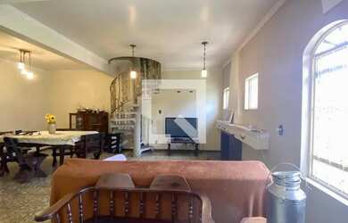 Imagem 2: Casa para Aluguel - Jardim Belval, 3 Quartos, 200 m2