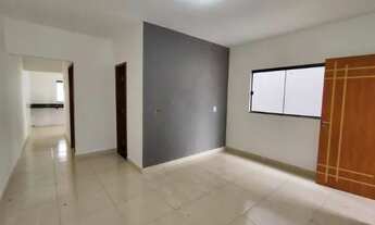 Imagem 2: Hemilly - Ótima casa no Bairro Maria Helena