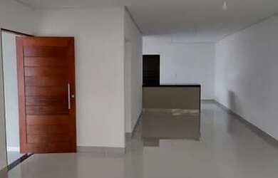 Imagem 2: Casa nascente na parte alta - Loteamento Porto Monte