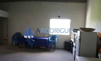 Imagem 6: Galpão Comercial à Venda e Locação em Lauro de Freitas - 2 Salas, 6 Banheiros, 8 Vagas de