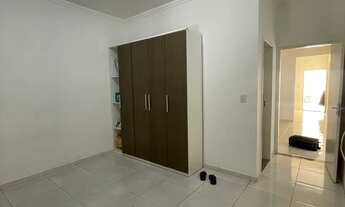 Imagem 7: Vendo casa com 3 quartos, 1 com suíte, sala grande, 2 banheiros e quintal