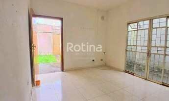 Imagem: Casa à venda, 6 quartos, Alto Umuarama