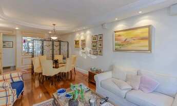 Imagem 5: Apartamento Exclusivo com Ambientes Distintos e Vista para o Sol da Manhã