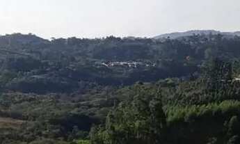 Imagem 7: Ds(terreno rodeado pela beleza da natureza!!