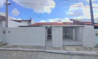 Imagem: CASA À VENDA NO CONDOMÍNIO PORTAL DO SOL