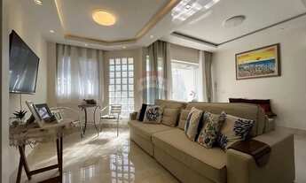 Imagem 3: Lindo Sobrado no Coração de Caiobá Praia Brava