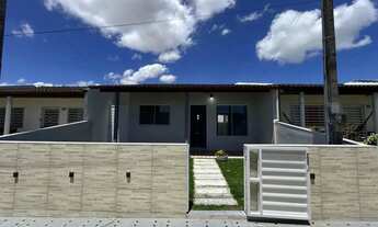 Imagem 2: Casa reformada em condomínio completo conforto hoje, patrimônio para o futuro