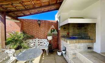 Imagem 2: OPORTUNIDADE: 5 Quartos, 1 Suíte, Varanda, Terraço, Piscina e Churrasqueira - Copacabana