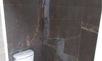 Imagem 5: Oportunidade, terreno murado e com cobertura