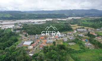 Imagem 3: Casa de Alvenaria - Venda - 03 dormitórios - 181m2 - Semi Mobiliada - Rua Angelo Pedroso