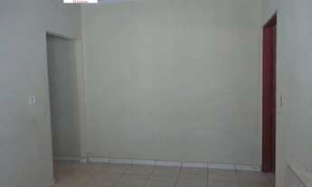 Imagem 6: QR 514 Ótimo Lote com Duas Casas com 1 e 2 Quartos com Energia e Água Individual em Samam