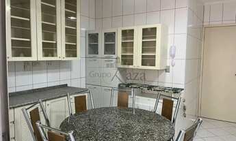 Imagem 4: Oportunidade - Apartamento - Jardim São Dimas - Solar Estoril - 3 Dormitórios - 110m²