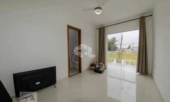 Imagem 7: CASA COM 2 SUITES,UMA DAS SUITES COM SACADA NO BAIRRO RIO VERMELHO-FLORIANOPOLIS/SC