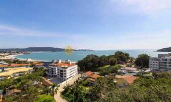 Imagem 6: Cobertura com 3 suítes e vista panorâmica para Bombinhas