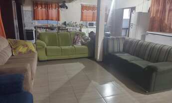 Imagem 6: Ótimo sobrado aproximadamente 600 metros da praia, numa das melhores regiões da Praia de I