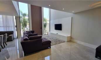 Imagem 4: Excelente Casa contemporânea com 462m2 composta por 4 suítes com closet