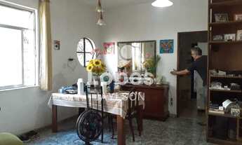 Imagem 2: Casa triplex - 02 quartos - Riachuelo