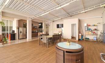 Imagem 4: Casa belíssima na Vila Inah