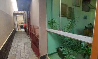 Imagem 10: Casa com 6 dormitórios à venda por R$ 850.000,00 - São João Batista (Venda Nova) - Belo Ho