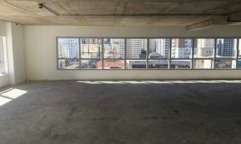 Imagem 3: Conjunto comercial amplo com 160m, á ( 850 metros) ou Clinicas
