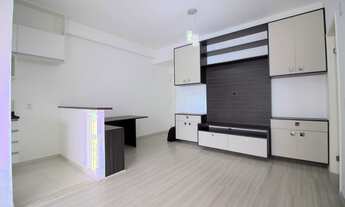 Imagem 2: Apartamento com 1 dorm garagem piscina semi olimpica aquecida