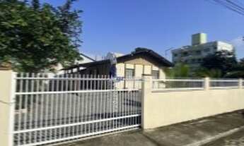 Imagem: Casa na praia de Gravata em Navegantes