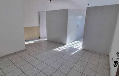 Imagem 4: Sala Comercial NO CENTRO DE DIADEMA, ENFRENTE AO AÇOUGUE NUTICARNES