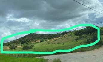 Imagem: Vendo propriedade em frente à penitenciária