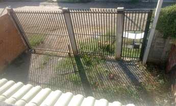 Imagem 3: Casa em terreno 8 x 30 Semi pronto