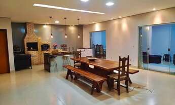 Imagem: Mo-Excelente Casa Arniqueiras