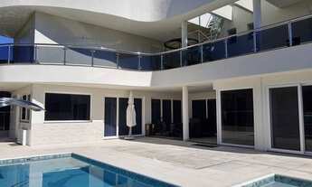 Imagem: Casa para venda tem 800 metros quadrados