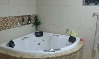 Imagem 5: LINDA CASA JARDIM SEMINARIO COM PISCINA COM 3 SUÍTES 1HUTT5A