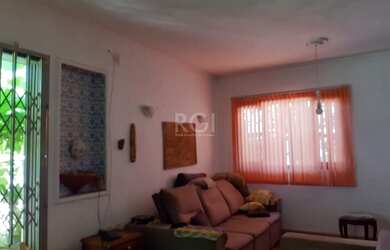 Imagem 5: Casa 3 dormitórios, 1 vaga, piscina no bairro Menino Deus em Porto Alegre/RS