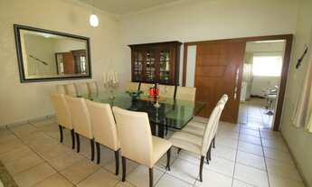 Imagem 5: Residencial Itapuranga I-II, Casa Duplex com 4 suítes, Piscina, Terreno com 800m² Bairro P