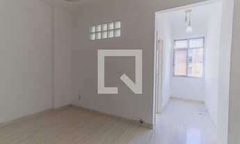 Imagem: Apartamento à Venda - Catete, 1 Quarto