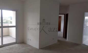 Imagem 2: Apartamento / Padrão - Jardim Uirá - Locação e Venda - Residencial