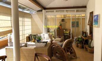 Imagem 5: Casa em Alphaville, com 4 dorm, sendo 2 suítes, piscina varanda fechada