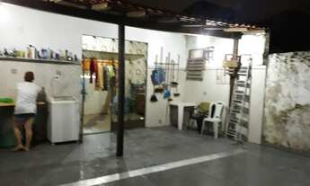 Imagem 7: Casa para venda possui 90 metros quadrados com 2 quartos em Marco - Belém - PA