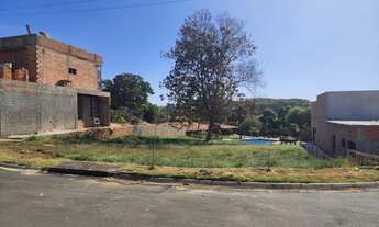 Imagem: Terreno à venda, 800 m² por R$ 245.000,00