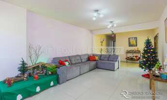 Imagem 2: Vendo Excelente casa 5 quartos 3 suítes 5 garagens com 353m² privativos no Bairro Tristeza